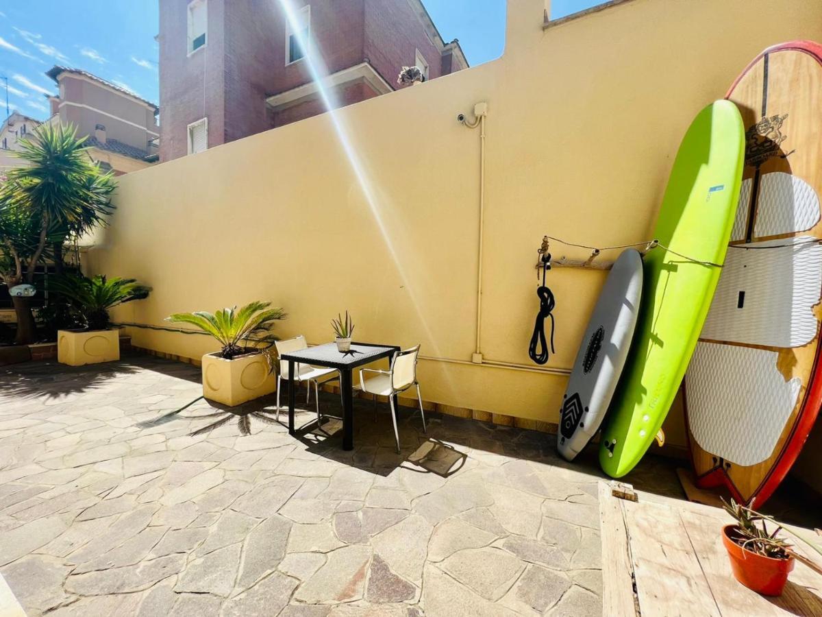 Surf House Appartement Ostia Buitenkant foto