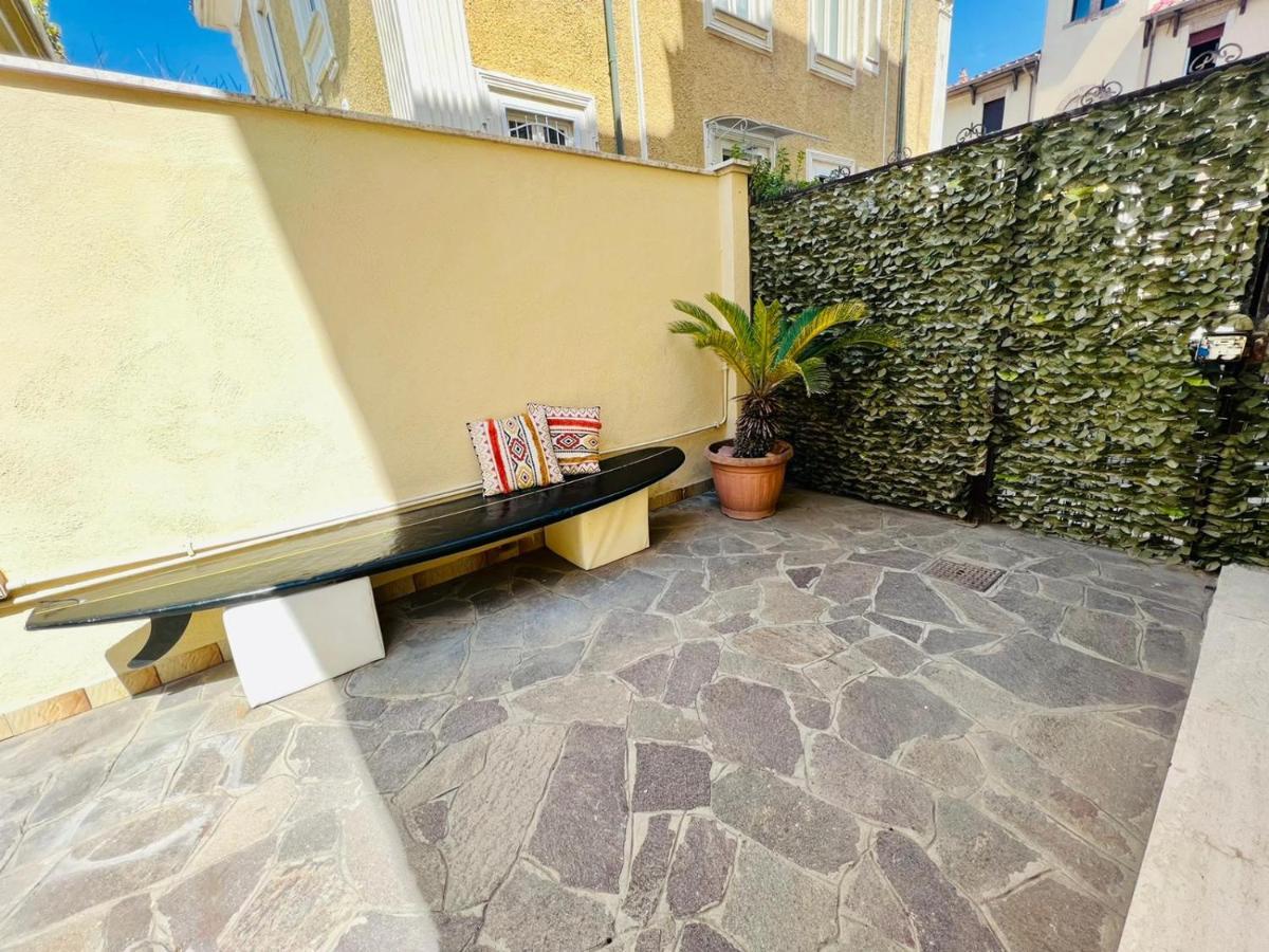 Surf House Appartement Ostia Buitenkant foto