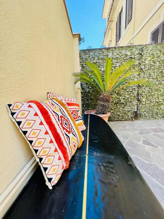 Surf House Appartement Ostia Buitenkant foto