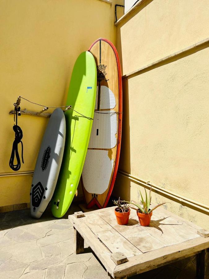 Surf House Appartement Ostia Buitenkant foto